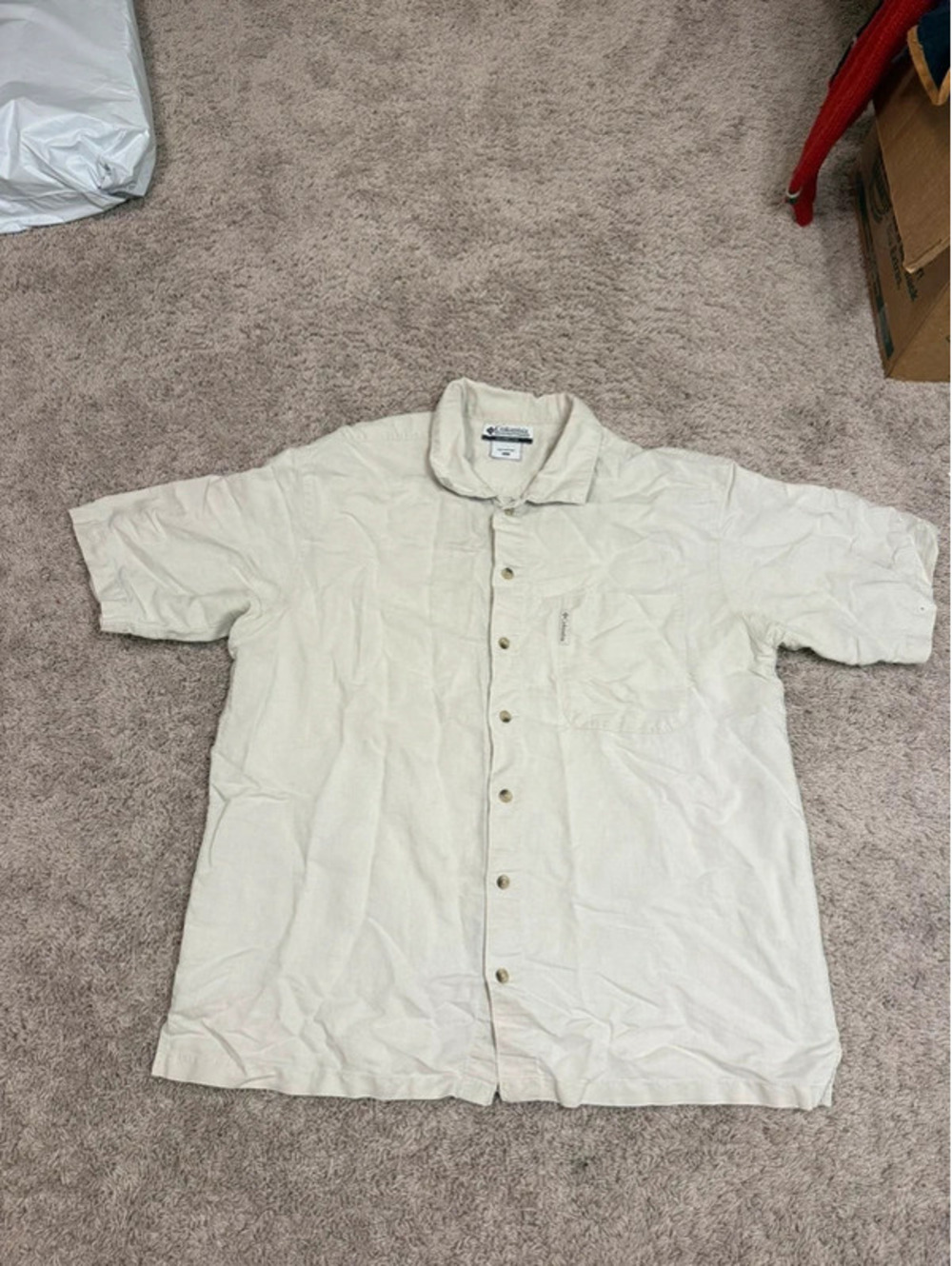 Columbia Men's Beige Short Sleeve Button-Up Shirt Size Large